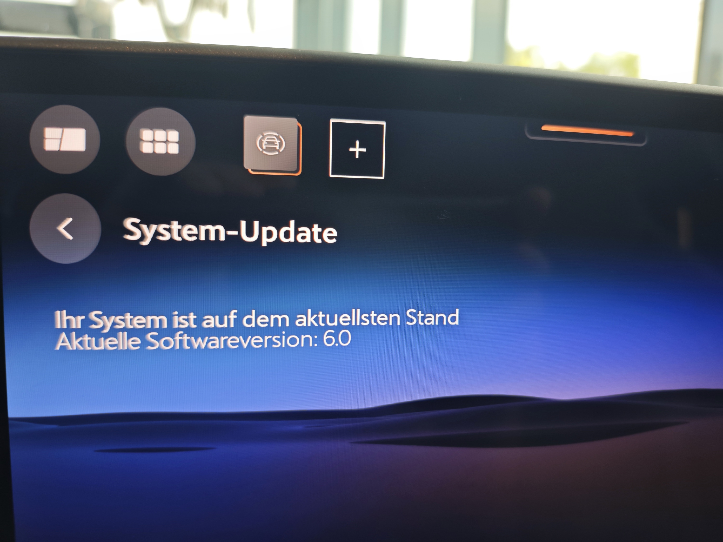 Vorführwagen Born VZ in Midnight Black Metallic