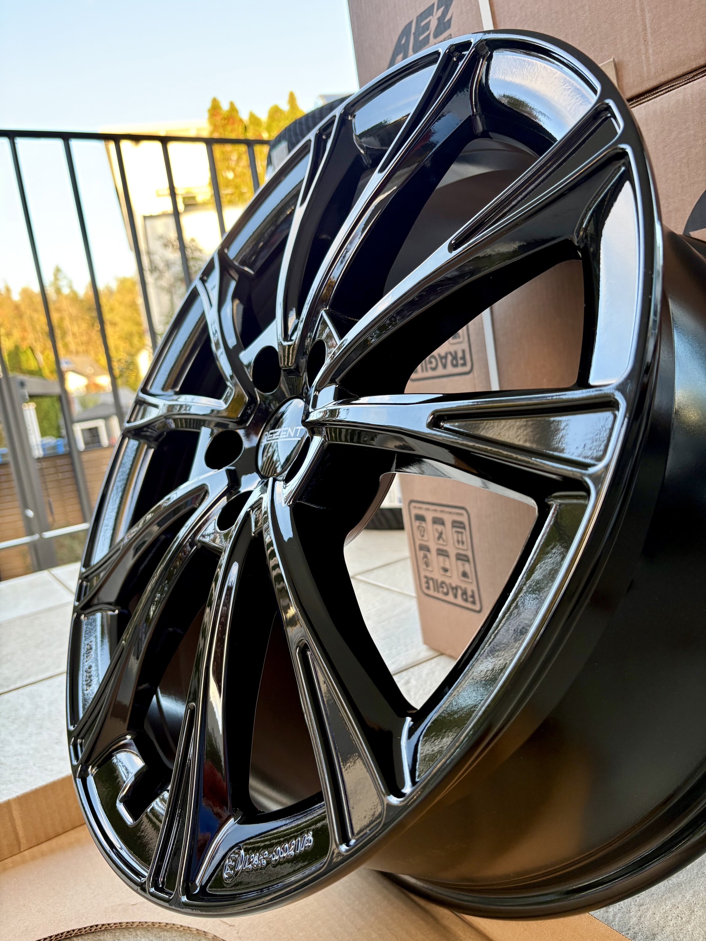 DEZENT AR black 8x20 ET50