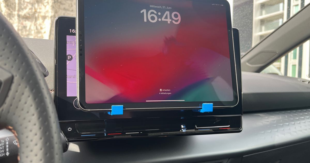 iPad Halter fürs Display (3d-Druck) - Interieur - CUPRA Born Forum - Das 1.  CUPRA Elektroauto